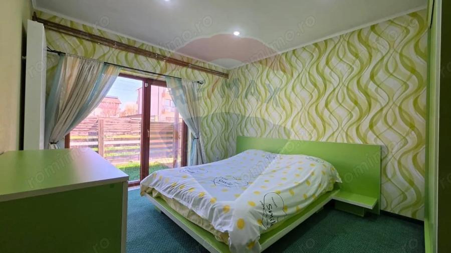 Casa de vacanta de vanzare in Eforie Nord 20 min pana la mare - 16