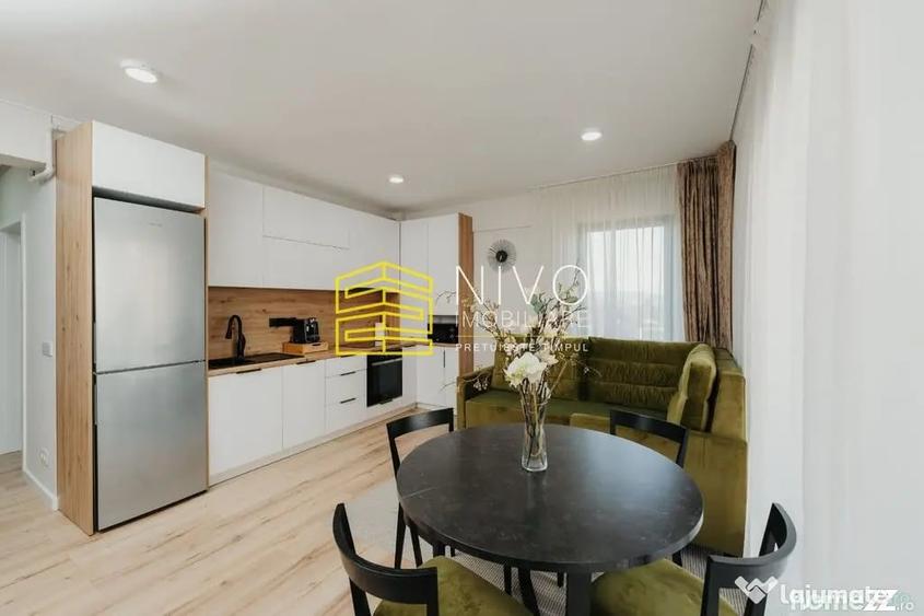 Apartament cu 3 camere semidecomandat în Livezeni