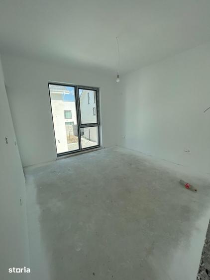 Casă cu 5 camere cu Teren 254.4 Mp în Ghencea