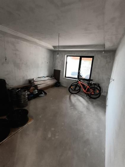 Casă cu 3 camere cu Teren 512 Mp în Chercea