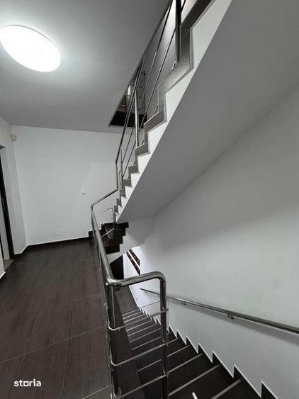 Casă cu 4 camere cu Teren 190 Mp în Central