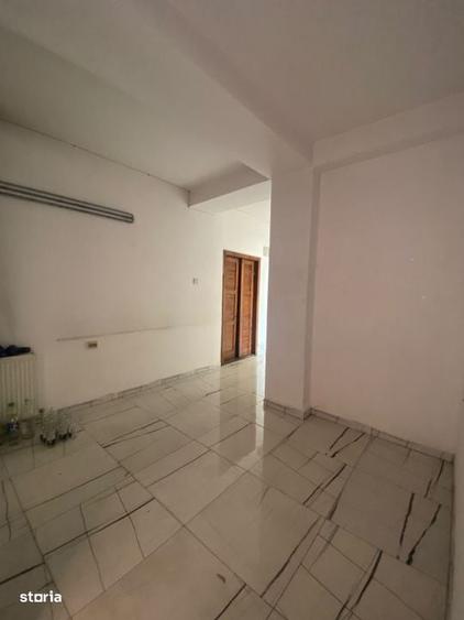 Spațiu comercial, de 120 mp, în 1 Mai