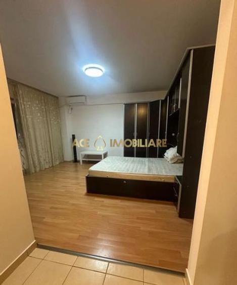 Garsonieră decomandată, mobilată în Vitan-Bârzești