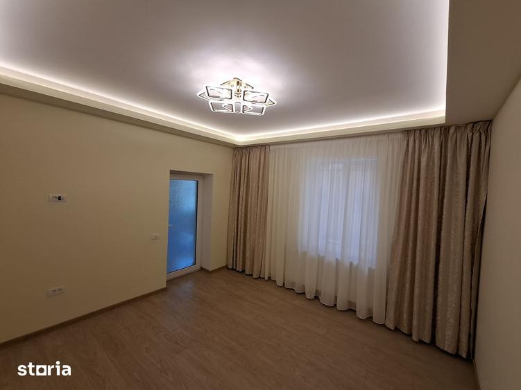 Casa parter complet renovata 2026, garaj ?i curte amenajata Medeea - 8