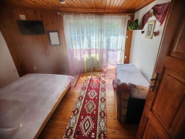 Casă individuală cu 7 camere cu Canalizare în Zamora