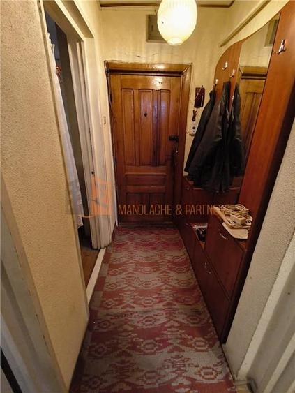 Apartament cu 3 camere decomandat în Micro 3