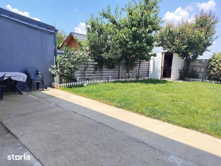 Casă cu 4 camere cu Teren 250 Mp în Central
