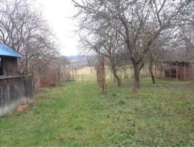 Casă individuală cu 5 camere cu Canalizare în Valcău de Jos