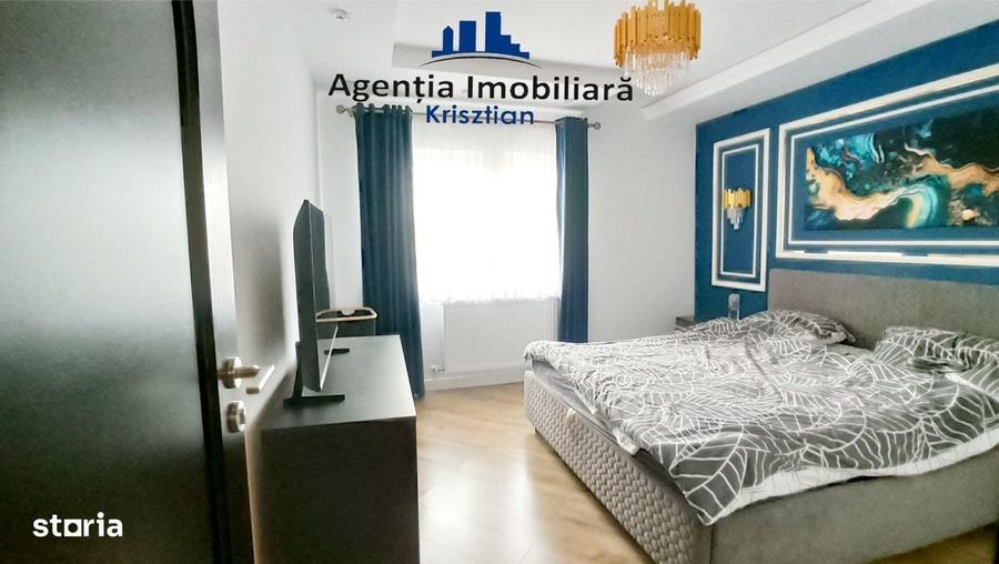 Apartament cu 3 camere decomandat în Central