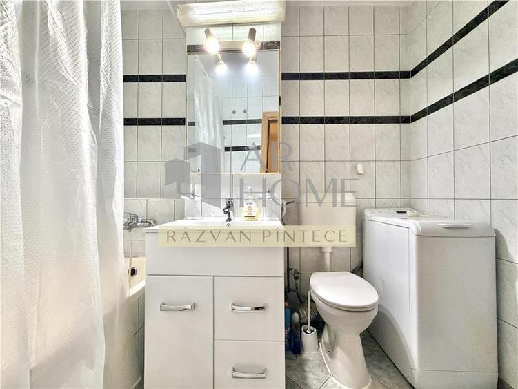 Garsonieră decomandată, mobilată în Ultracentral