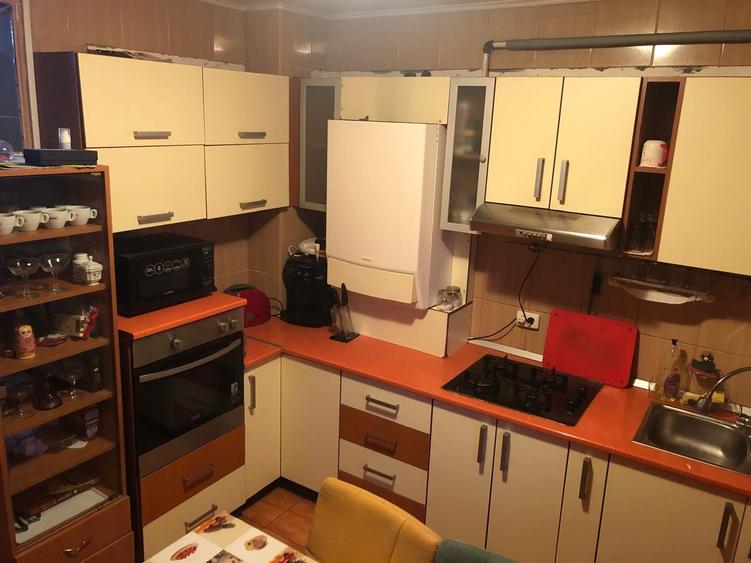 Vila,6 Camere,Berceni,Metrou,2006,Toate Utilitatile,centrala,3 bai,3 balcoane - 16