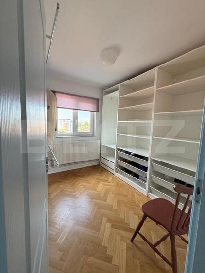 Apartament cu 2 camere decomandat, mobilat în Caroline Gemina