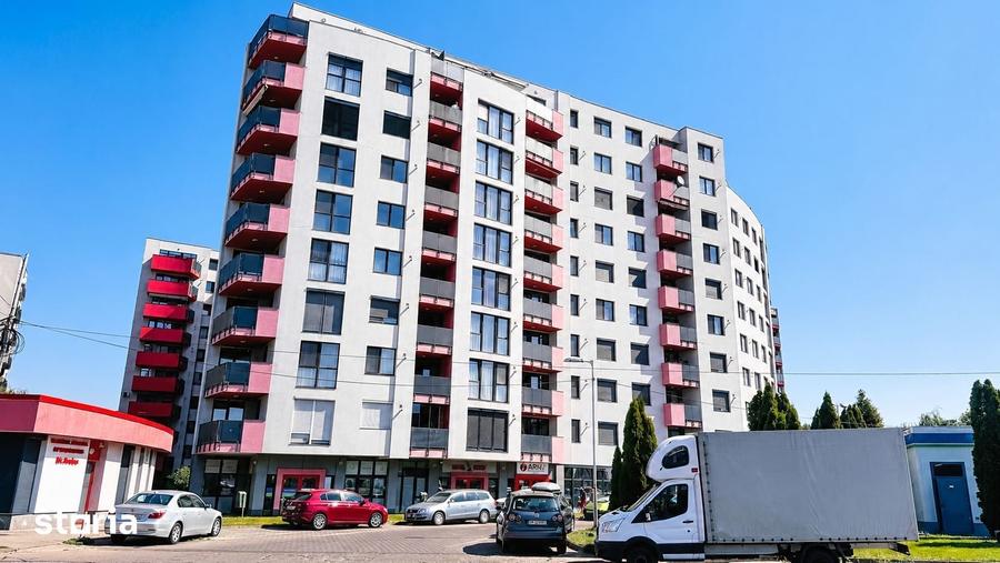 Apartament cu 3 camere în Intim