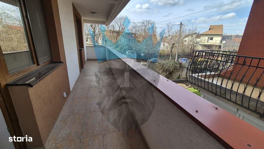 Apartament cu 3 camere, mobilat în Berceni