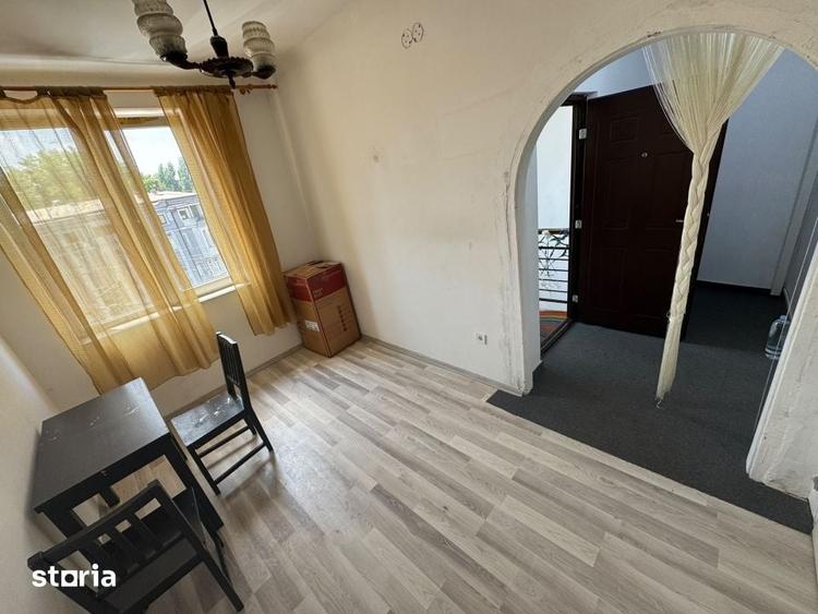 Apartament cu 5 camere decomandat în Cișmigiu