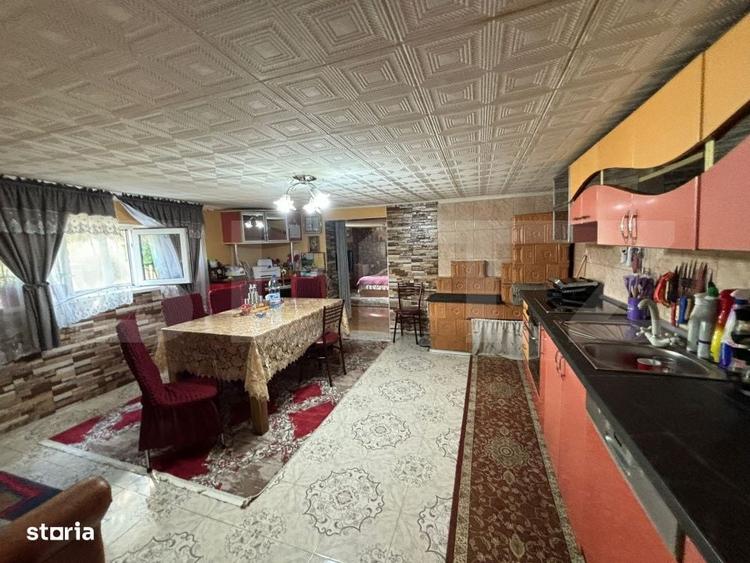 Casă cu 4 camere în Sărata