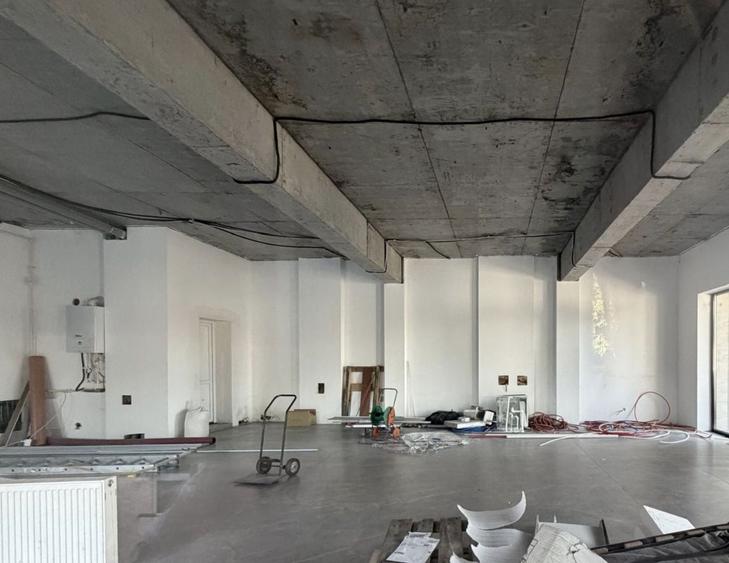Spațiu comercial, de 136 mp, în Colentina