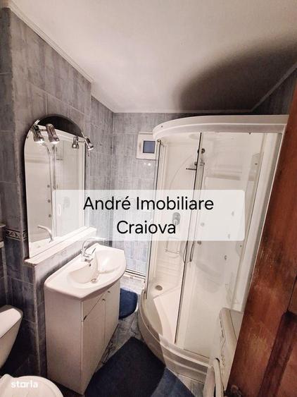 Apartament cu 2 camere decomandat în Craiovița Nouă