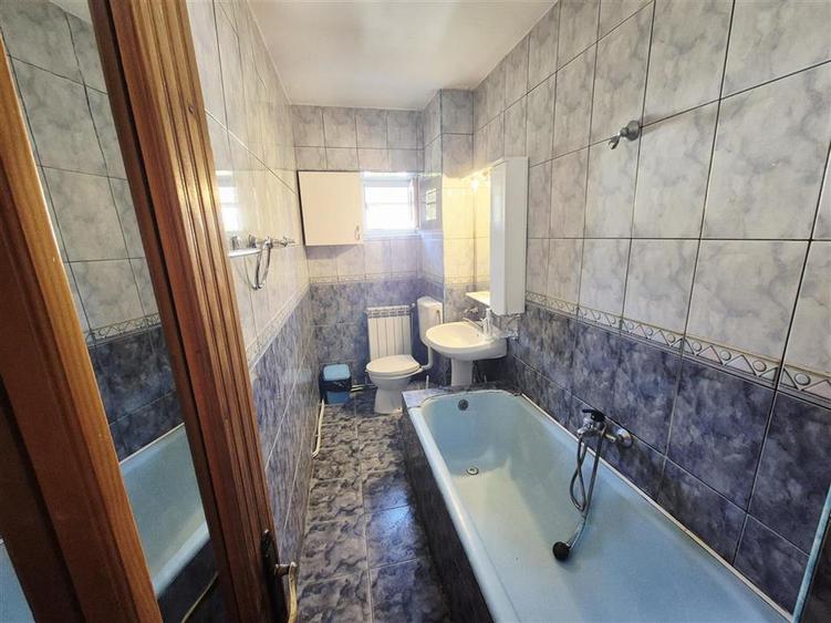 Apartament cu 2 camere decomandat în Tătărași