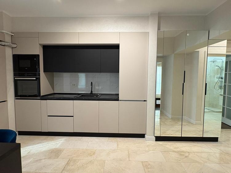 Apartament cu 3 camere nedecomandat în Copou