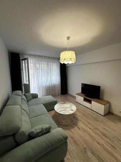 Apartament cu 2 camere decomandat, mobilat în Colentina