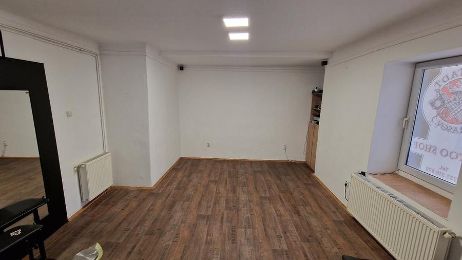 Spațiu comercial, de 65 mp, în Centrul Istoric