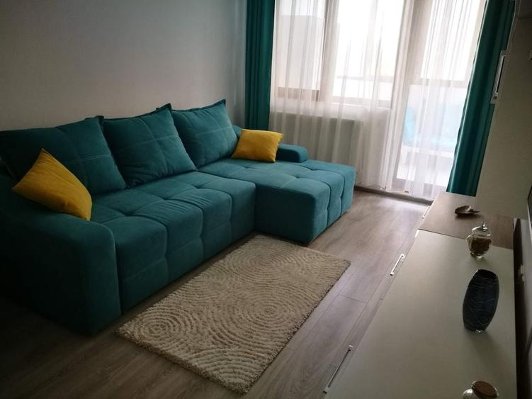 Apartament cu 2 camere decomandat în Dristor