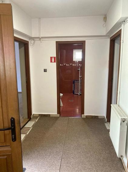 Casă cu 4 camere cu Teren 100 Mp în Sebastian