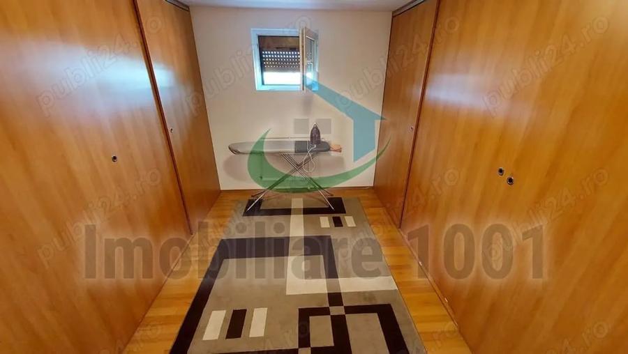 Casă cu 6 camere cu Teren 1061 Mp în Săcălășeni