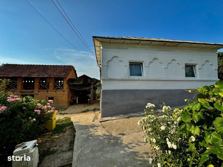 Casă cu 3 camere cu Teren 666 Mp în Budeasa