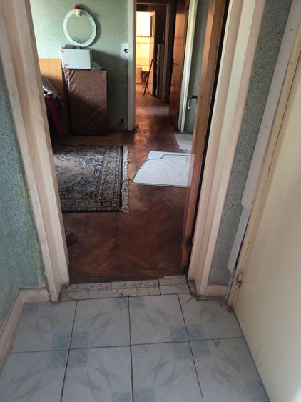 Vand apartament cu 3camere - 3