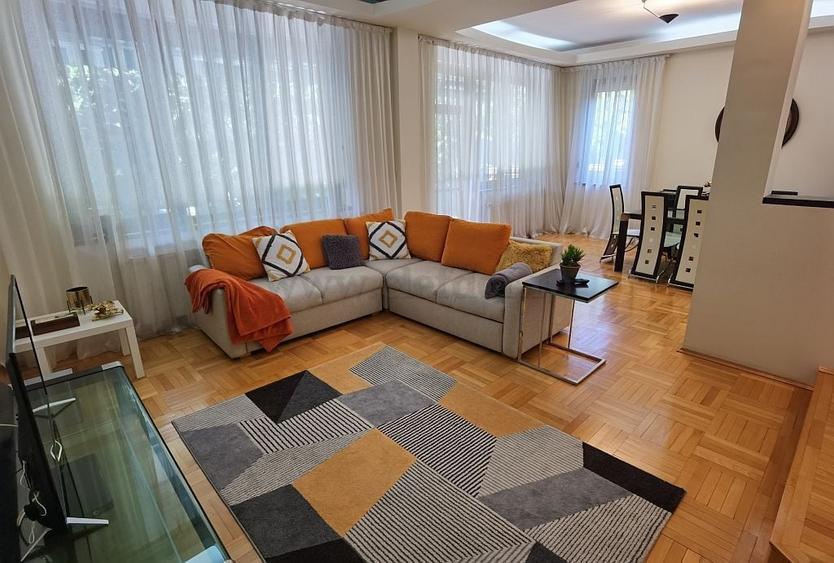 Casă individuală cu 6 camere cu Piscina în Pipera