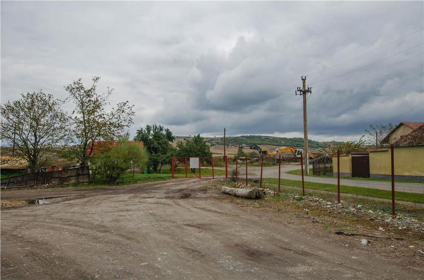 Spațiu industrial, de 5,200 mp, în Periferie