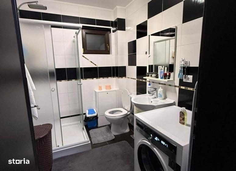 Casă cu 4 camere cu Teren 555 Mp în Valea Adâncă