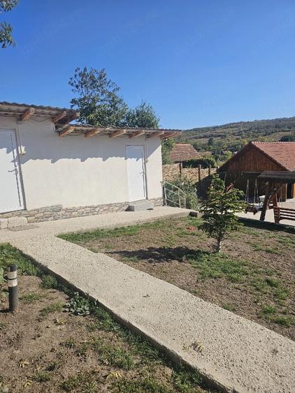 Casă cu Teren 3000 Mp în Stanciova