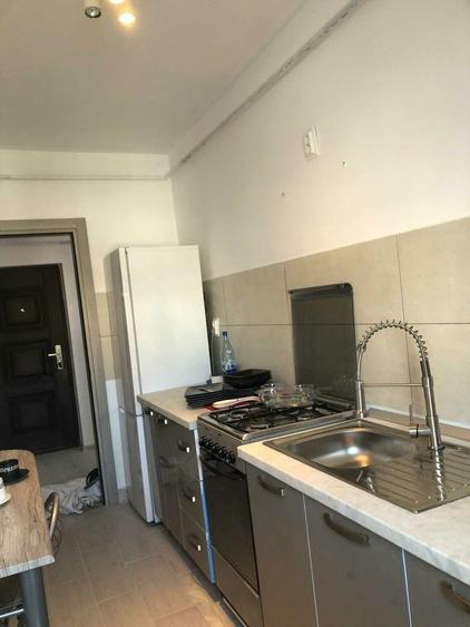 Apartament cu 2 camere decomandat în Vișan