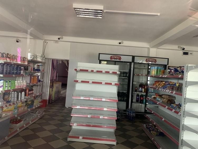Spațiu comercial, de 700 mp, în Bălcești
