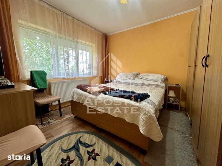 Apartament cu 3 camere decomandat în Soarelui