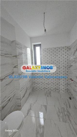 Casă cu 5 camere cu Teren 250 Mp în Periș