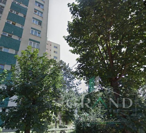 Apartament cu 2 camere decomandat în Florești
