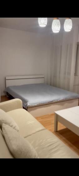 Garsonieră semidecomandată, mobilată în Unirii