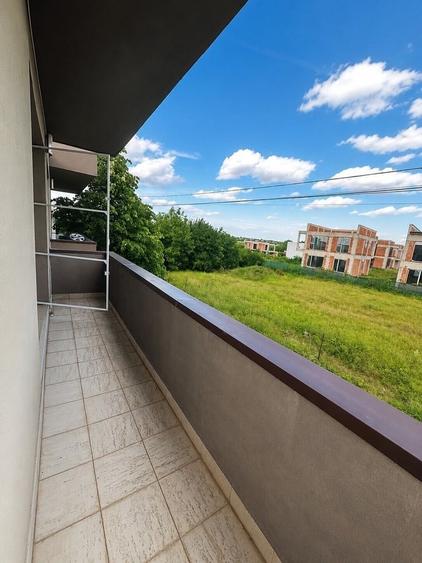 Casă cu 4 camere cu Teren 116 Mp în Tunari