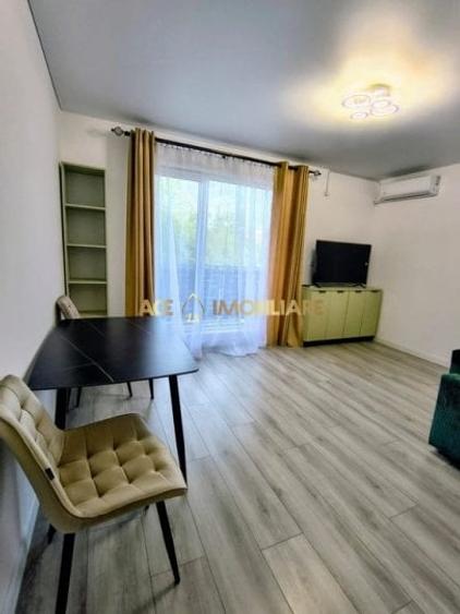 Apartament cu 2 camere semidecomandat, mobilat în Apărătorii Patriei