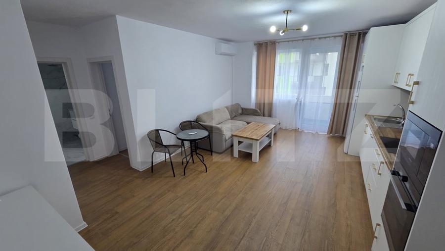 Apartament cu 3 camere semidecomandat, mobilat în Ampoi 3