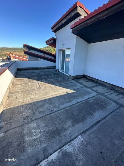 Casă cu 4 camere cu Teren 454 Mp în Baciu