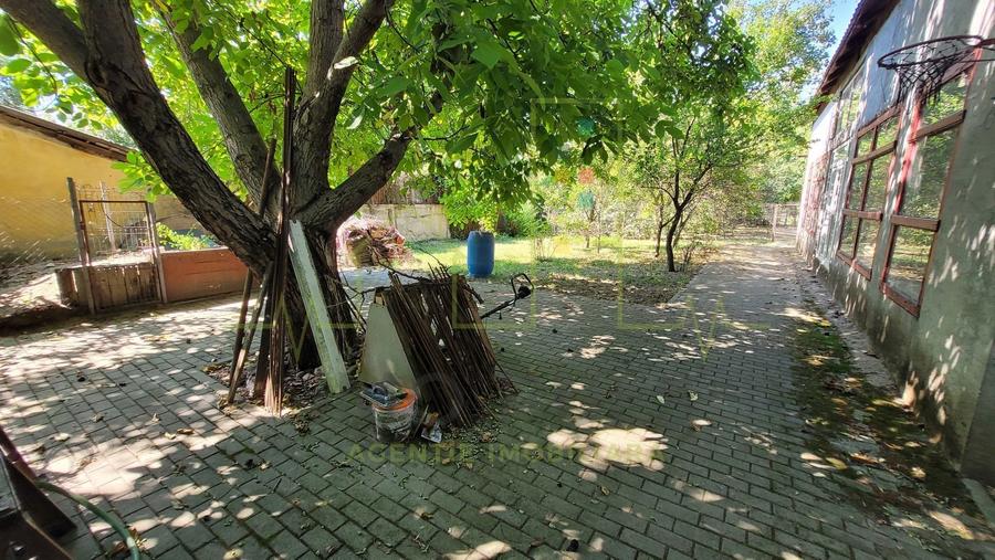 Teren Construcții intravilan de 2373 mp, în Săcălaz