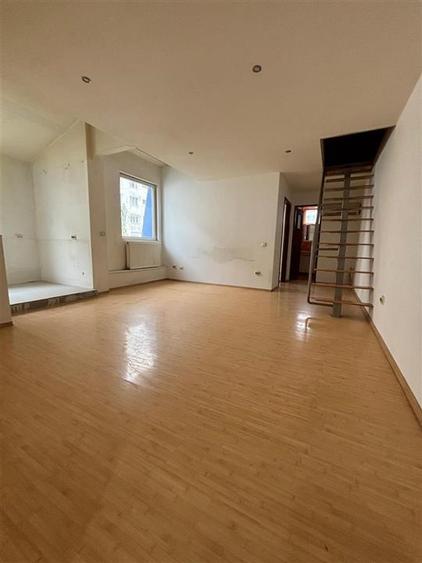 Apartament cu 2 camere semidecomandat în Alexandru cel Bun