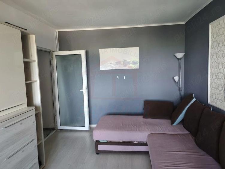 Apartament cu 3 camere decomandat în Gării