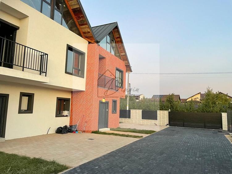 Casă individuală cu 6 camere cu Canalizare în Nord-Est