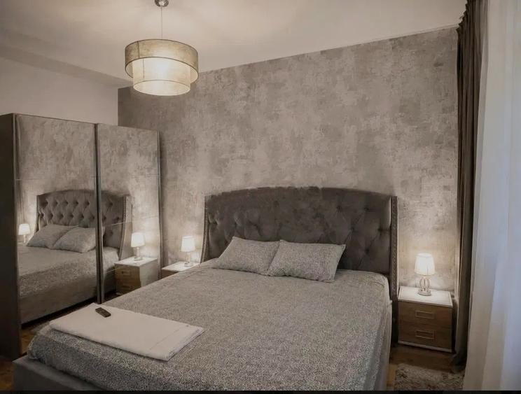 Apartament cu 2 camere decomandat, mobilat în Decebal